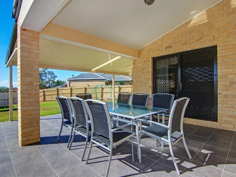 24 Melnik Drive, Loganlea QLD 4131
