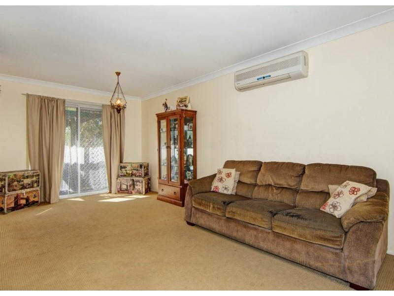 33 Palmerston Court, Munruben QLD 4125