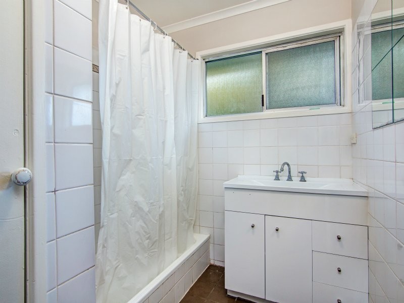 43 Darren Drive, Slacks Creek QLD 4127