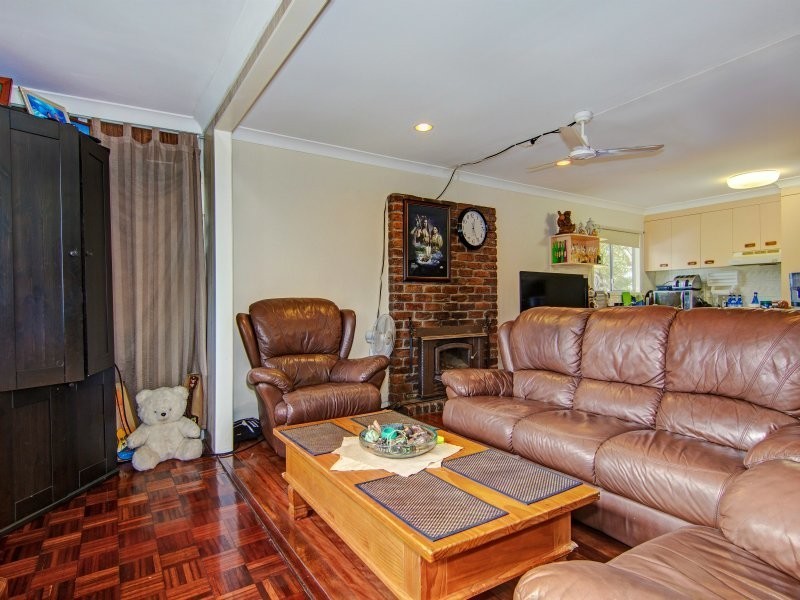 19 Spruce Street, Kingston QLD 4114