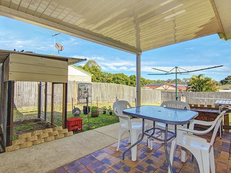 9 Debanie Court, Marsden QLD 4132