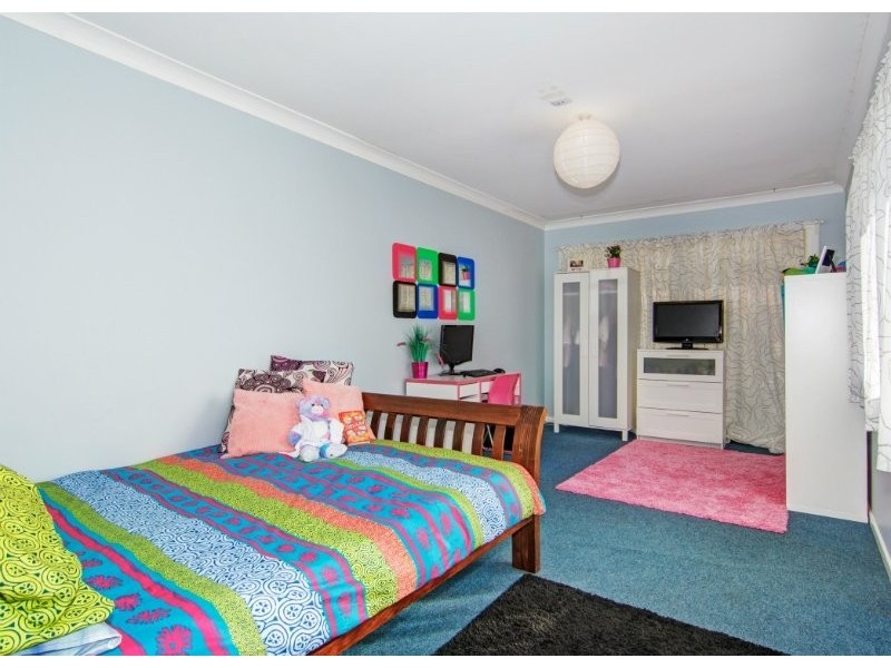 143 Flinders Crescent, Boronia Heights QLD 4124