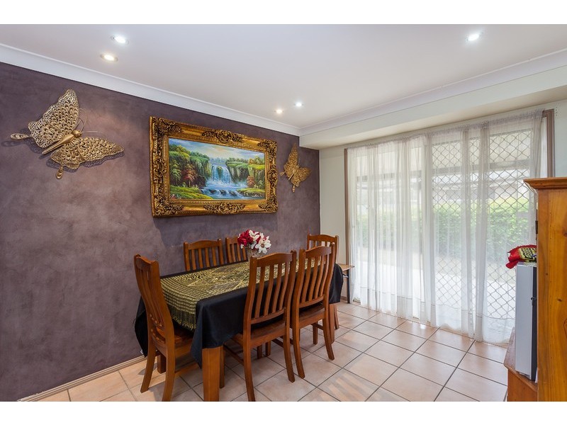 39 Lake Amaroo Court, Logan Reserve QLD 4133