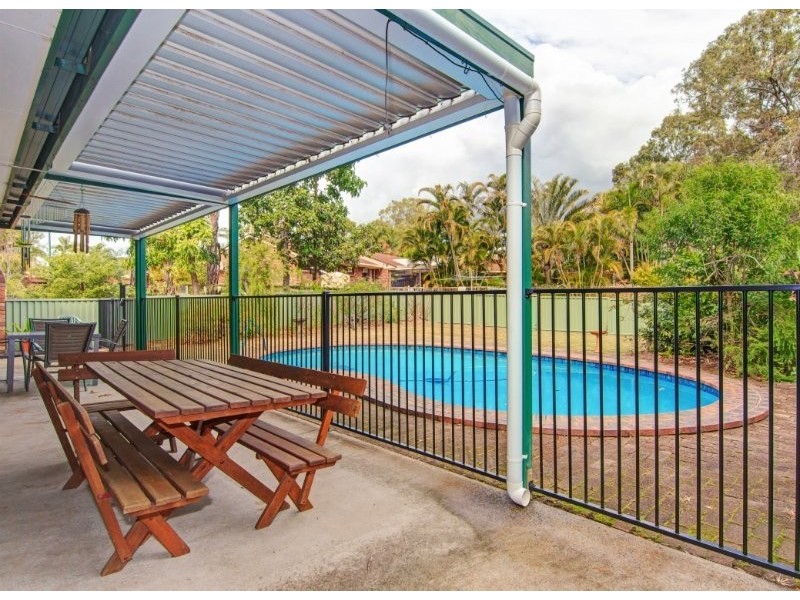 2 Poinciana Drive, Boronia Heights QLD 4124