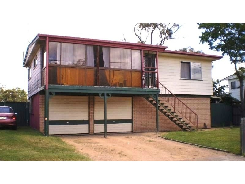 61 Aquarius Drive, Kingston QLD 4114