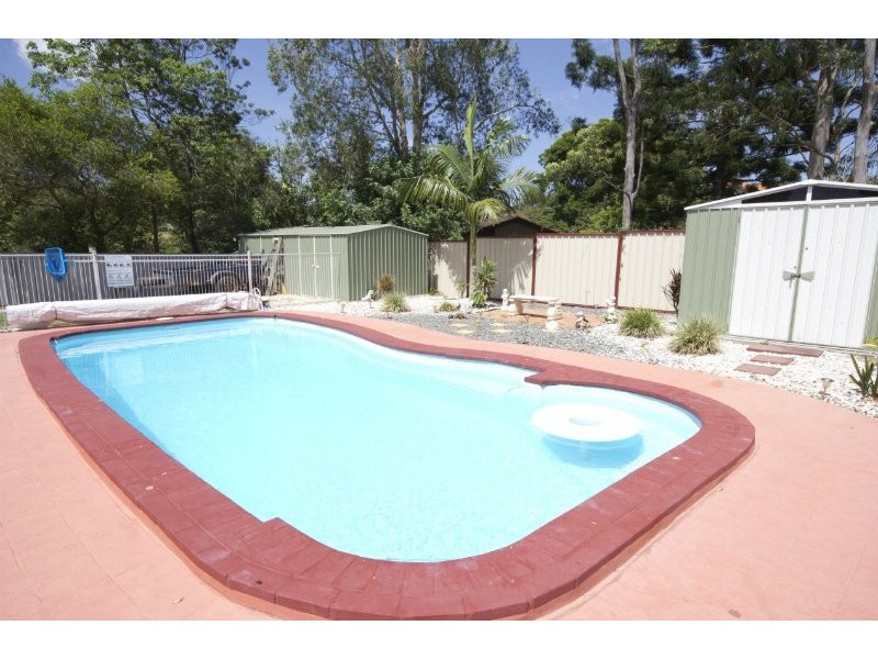 819 Wembley Road (Service Road), Browns Plains QLD 4118