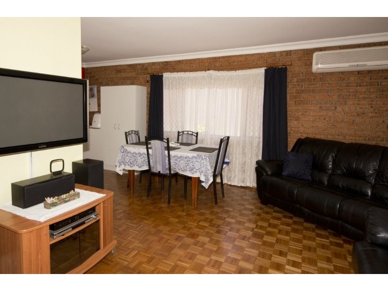 819 Wembley Road (Service Road), Browns Plains QLD 4118