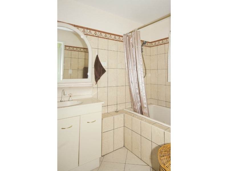 819 Wembley Road (Service Road), Browns Plains QLD 4118