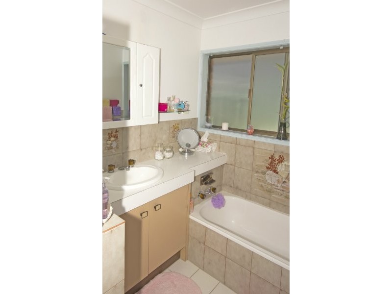 5 Elonera Drive, Slacks Creek QLD 4127