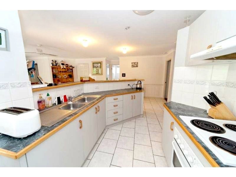 Meadowbrook QLD 4131