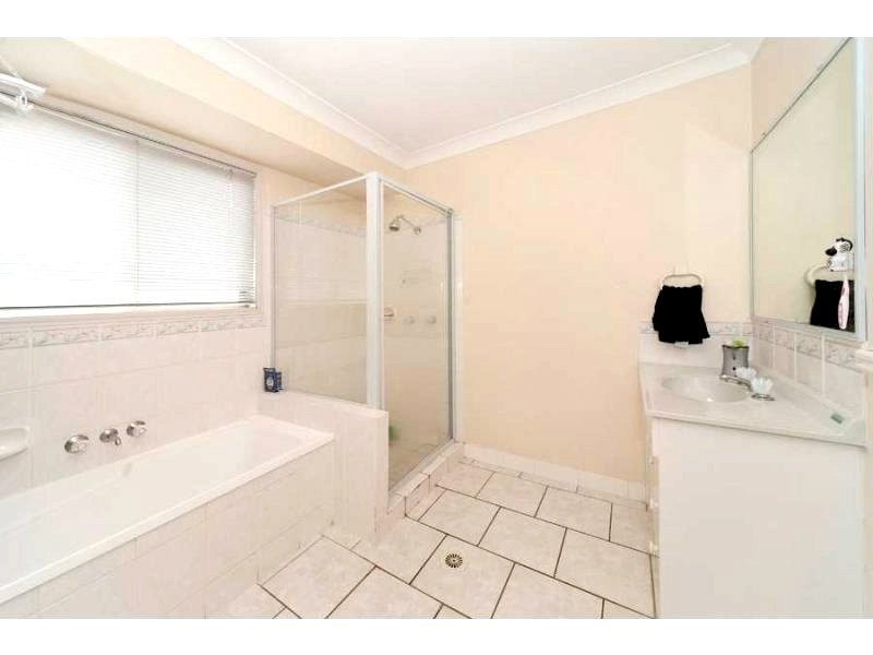 Meadowbrook QLD 4131