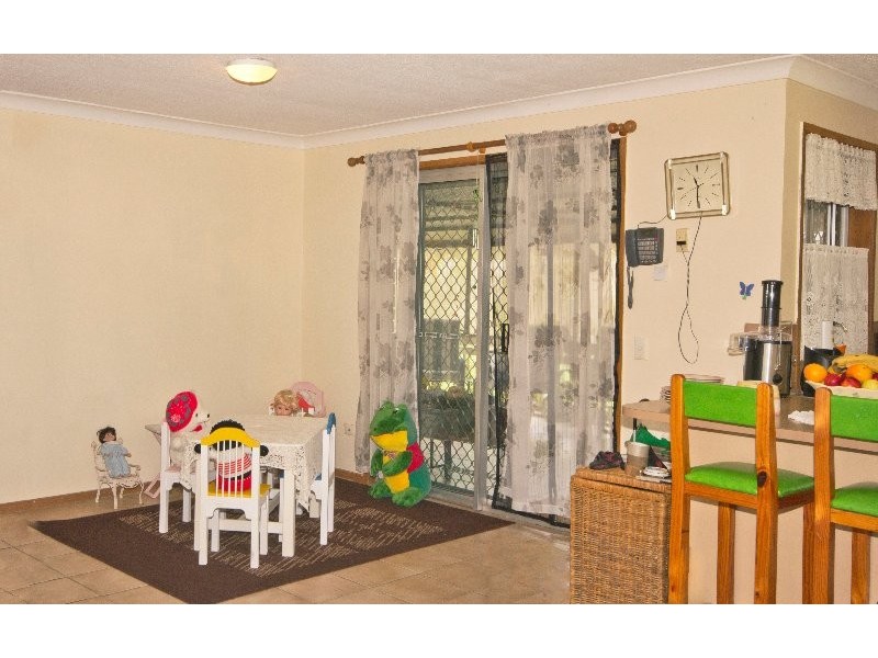 4 Quandong St, Crestmead QLD 4132