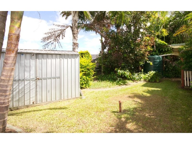 65 Regency Drive, Regents Park QLD 4118