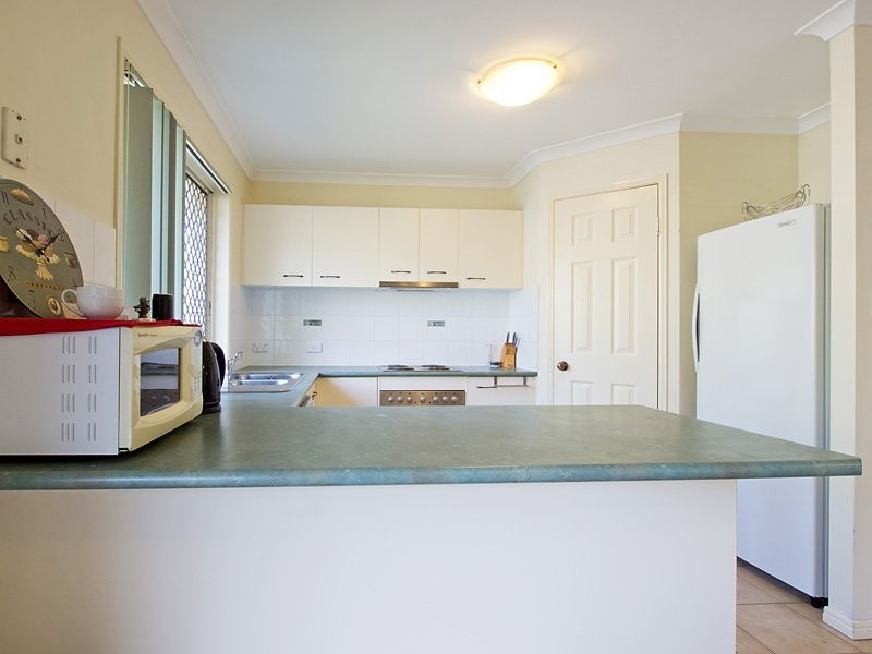 6 Innes Close, Parkinson QLD 4115