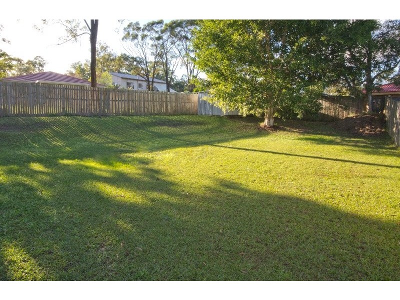 20 Kevin Court, Loganlea QLD 4131
