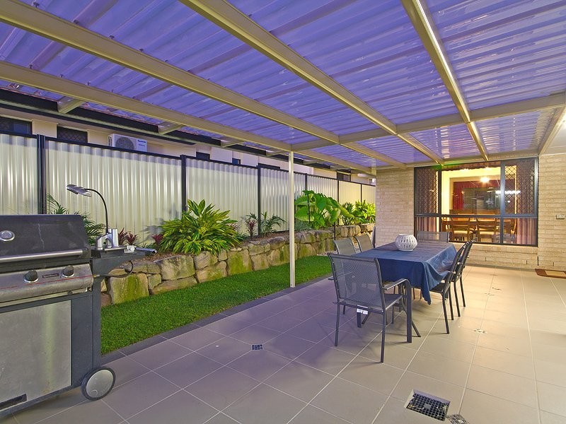 15 Appleby Street, Parkinson QLD 4115