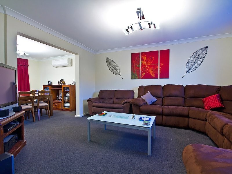 15 Appleby Street, Parkinson QLD 4115