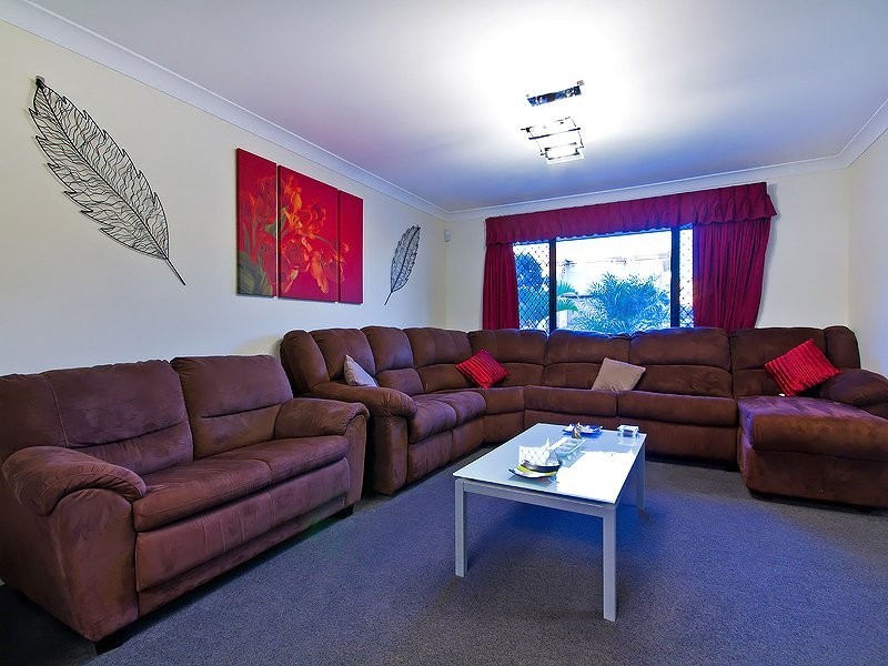 15 Appleby Street, Parkinson QLD 4115