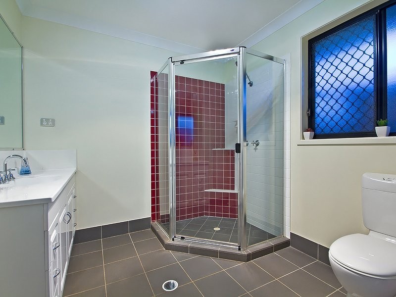 15 Appleby Street, Parkinson QLD 4115