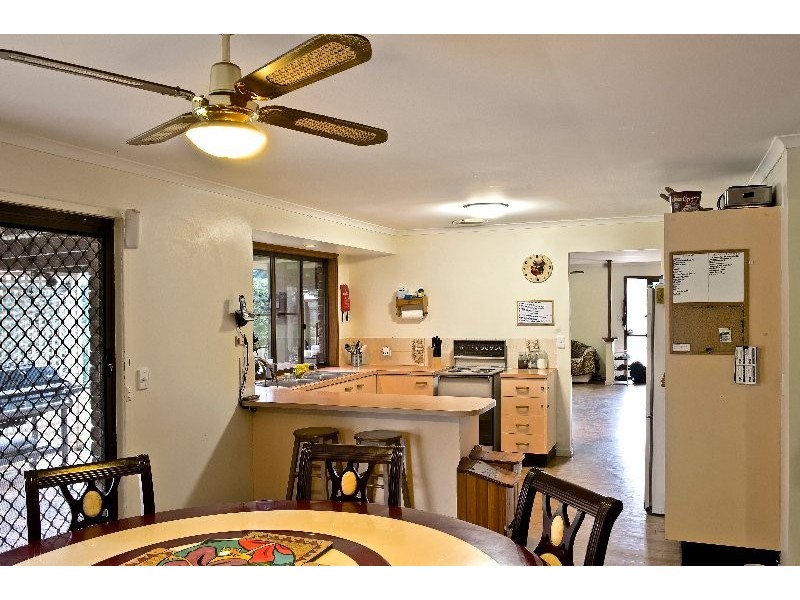 6 Lycoris Street, Crestmead QLD 4132