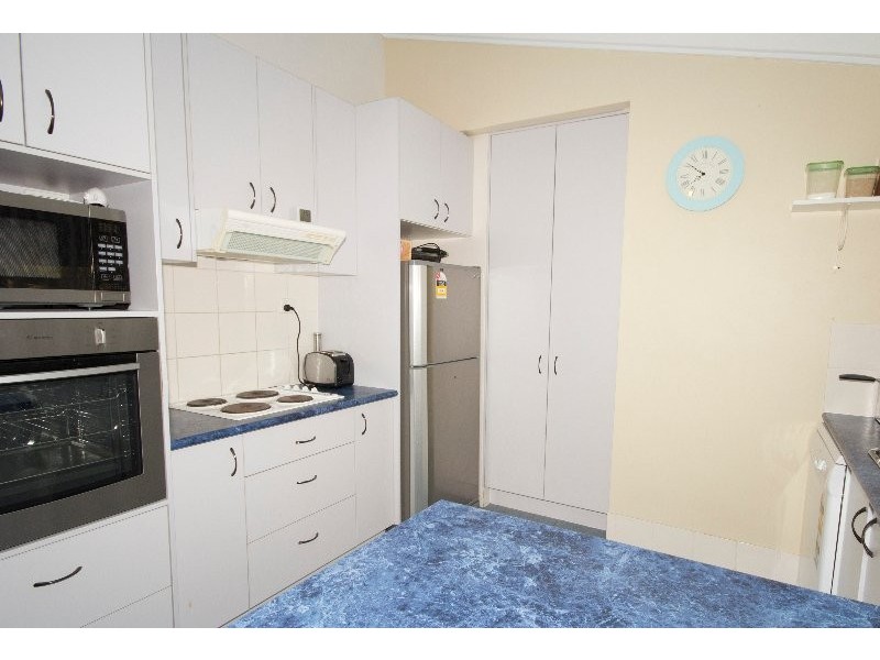 15 Dorsey St, Crestmead QLD 4132