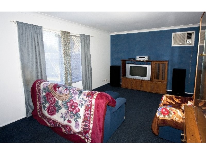 25 Serissa Street, Crestmead QLD 4132