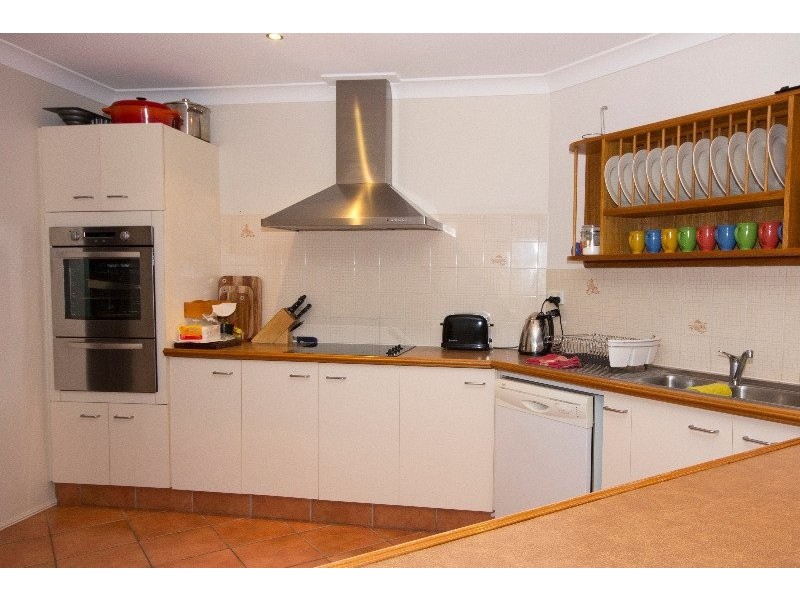 167 Castile Street, Edens Landing QLD 4207