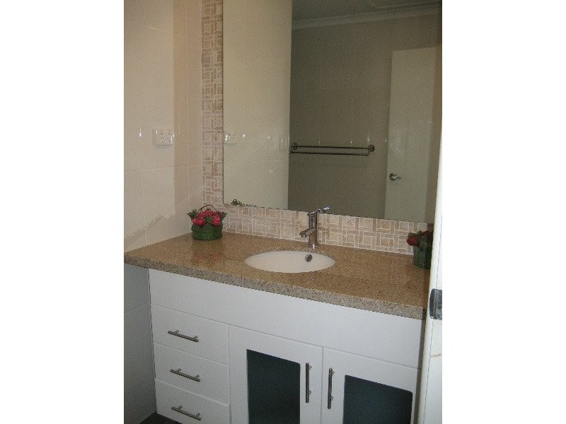 57 Richards St, Loganlea QLD 4131