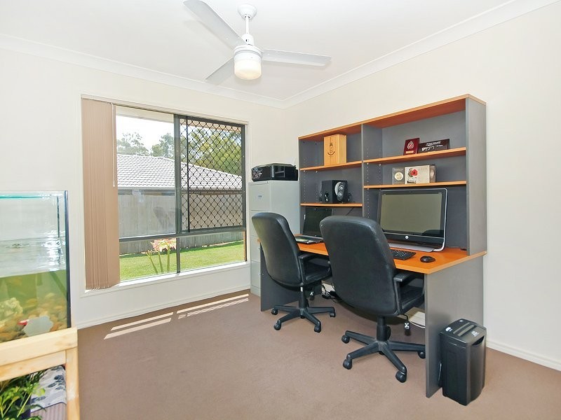 5 Lorikeet Way, Crestmead QLD 4132