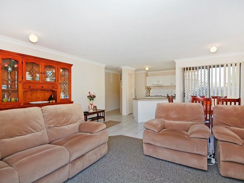 22 Justin Pl, Crestmead QLD 4132