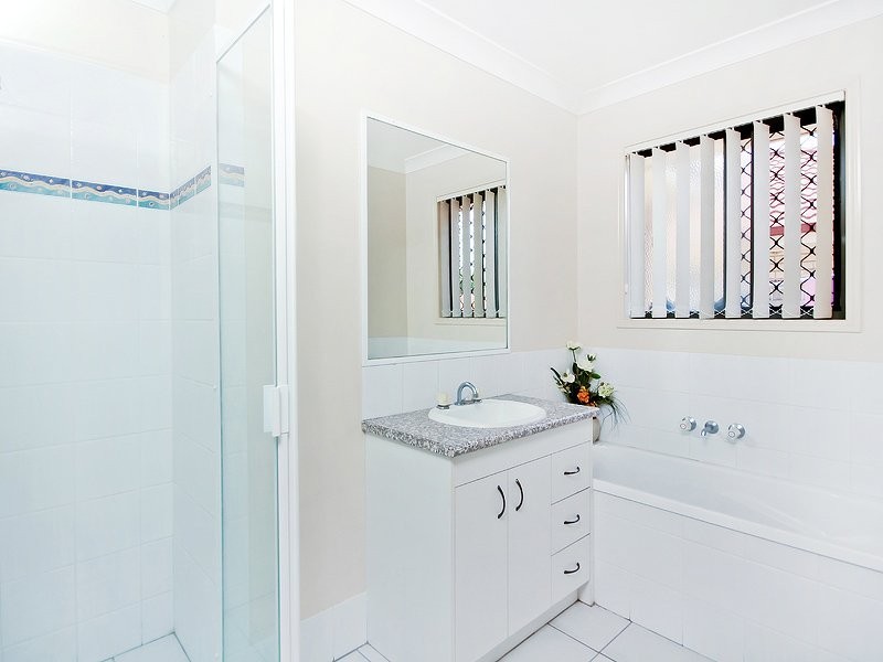 22 Justin Pl, Crestmead QLD 4132