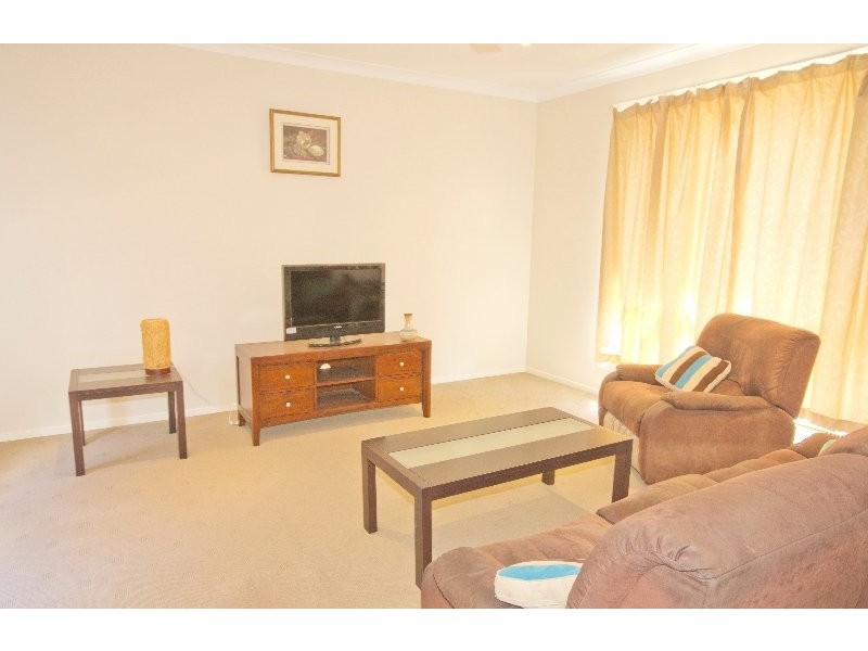 2 Ainslie Street, Marsden QLD 4132