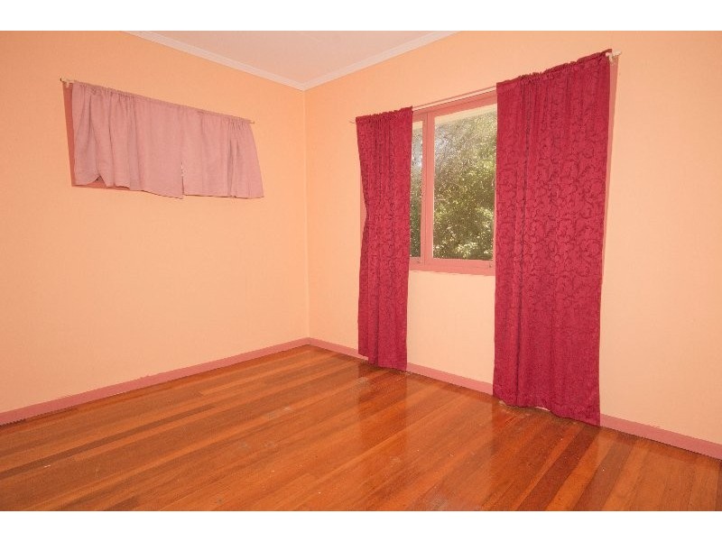 57 Smith Road, Woodridge QLD 4114