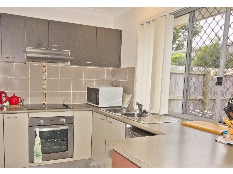 18/14 Fleet Street, Browns Plains QLD 4118