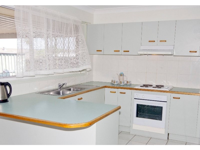 8 Perentie Street, Regents Park QLD 4118