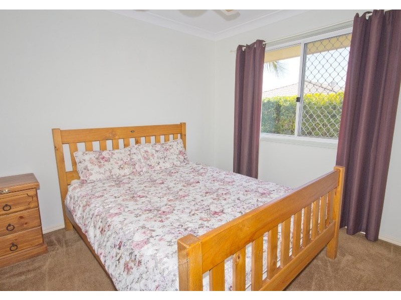 8 Perentie Street, Regents Park QLD 4118