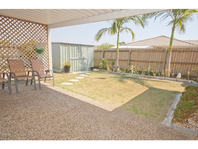 8 Perentie Street, Regents Park QLD 4118