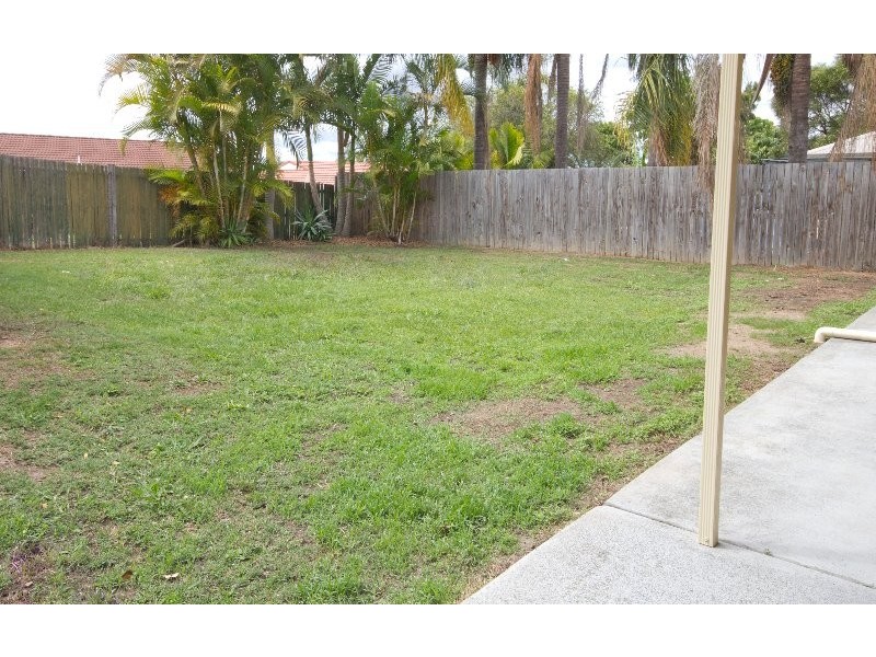 11 Lycoris Street, Crestmead QLD 4132