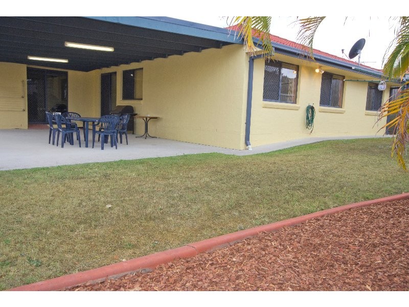 14 Standford Place, Regents Park QLD 4118