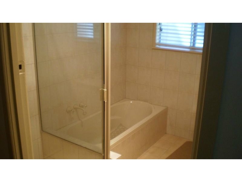 12 Licola Street, Woodridge QLD 4114