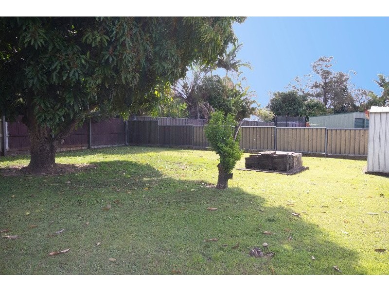 48 Bywater Street, Hillcrest QLD 4118