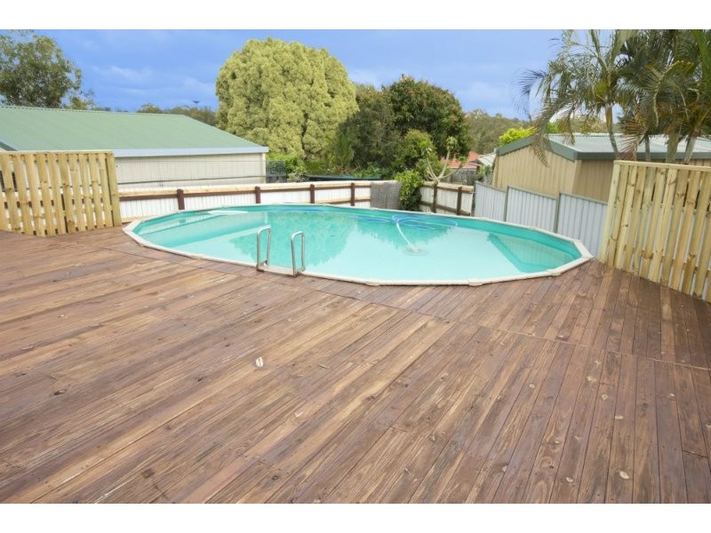 87 Redgum Drive, Regents Park QLD 4118