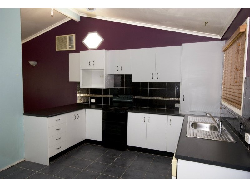 50 Carinya Street, Crestmead QLD 4132