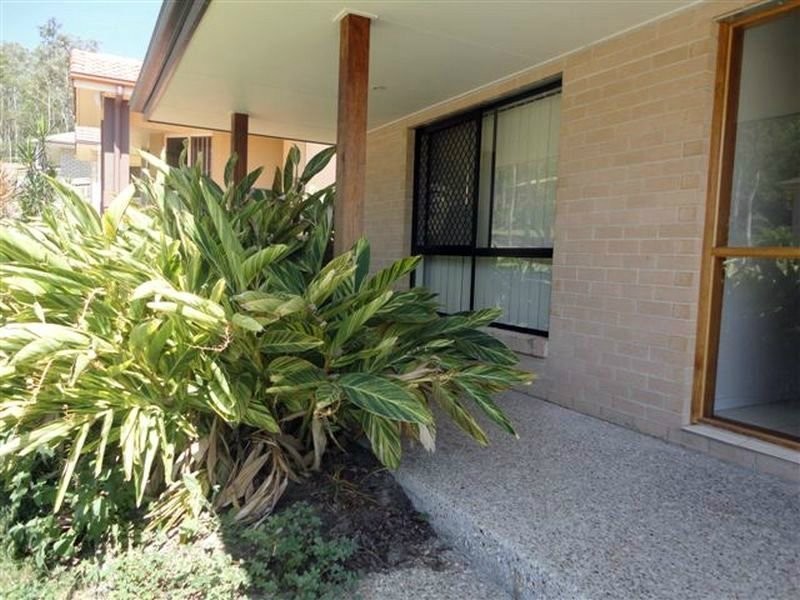 15 Mossman Parade, Waterford QLD 4133