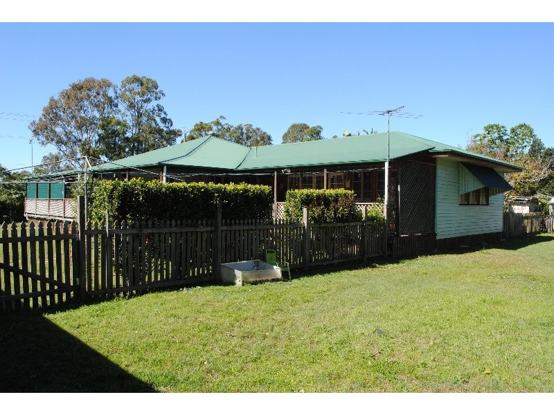 32 Station Road, Bethania QLD 4205