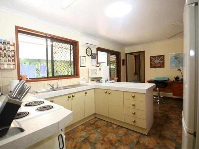 18 King Arthur Boulevarde, Bethania QLD 4205