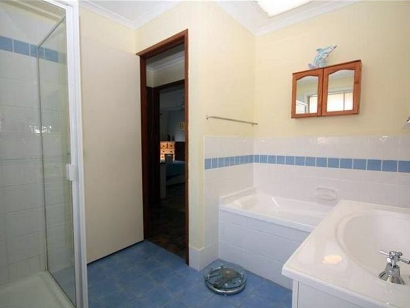 18 King Arthur Boulevarde, Bethania QLD 4205