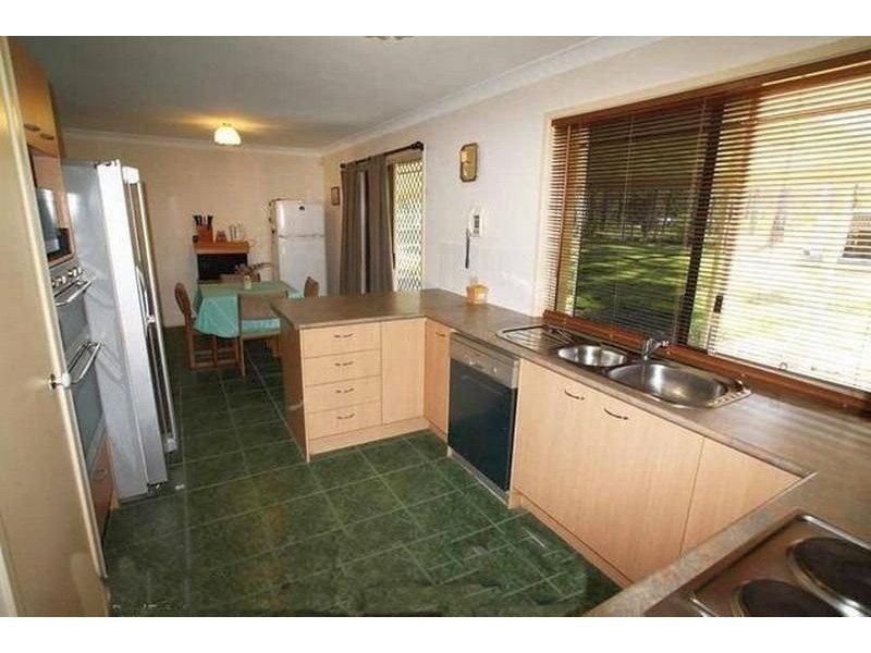 67 Gracelands Drive, North Maclean QLD 4280