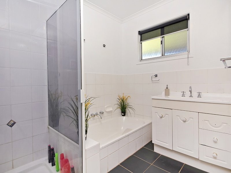 6 Ouella Street, Marsden QLD 4132