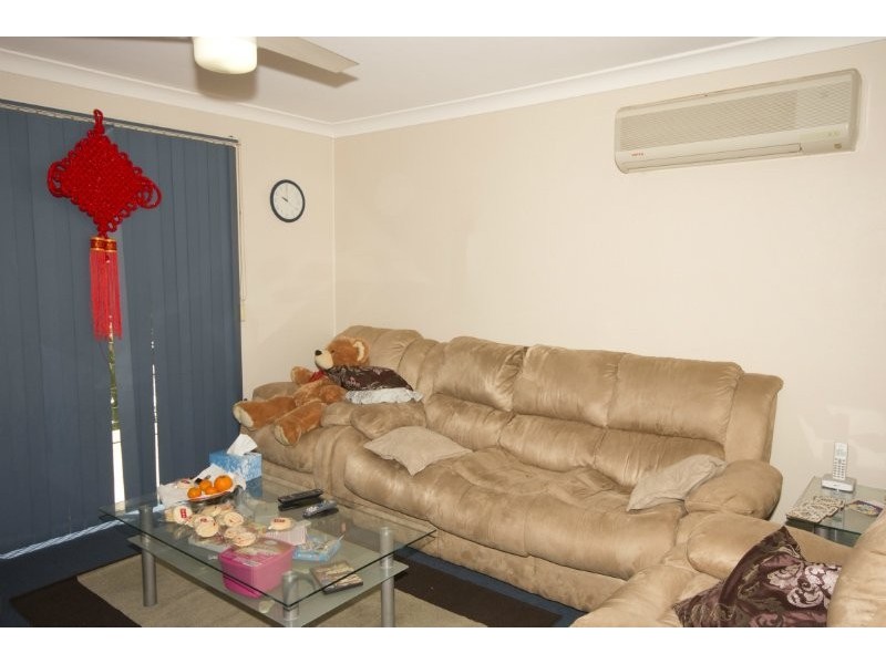16 Nyanza St, Woodridge QLD 4114